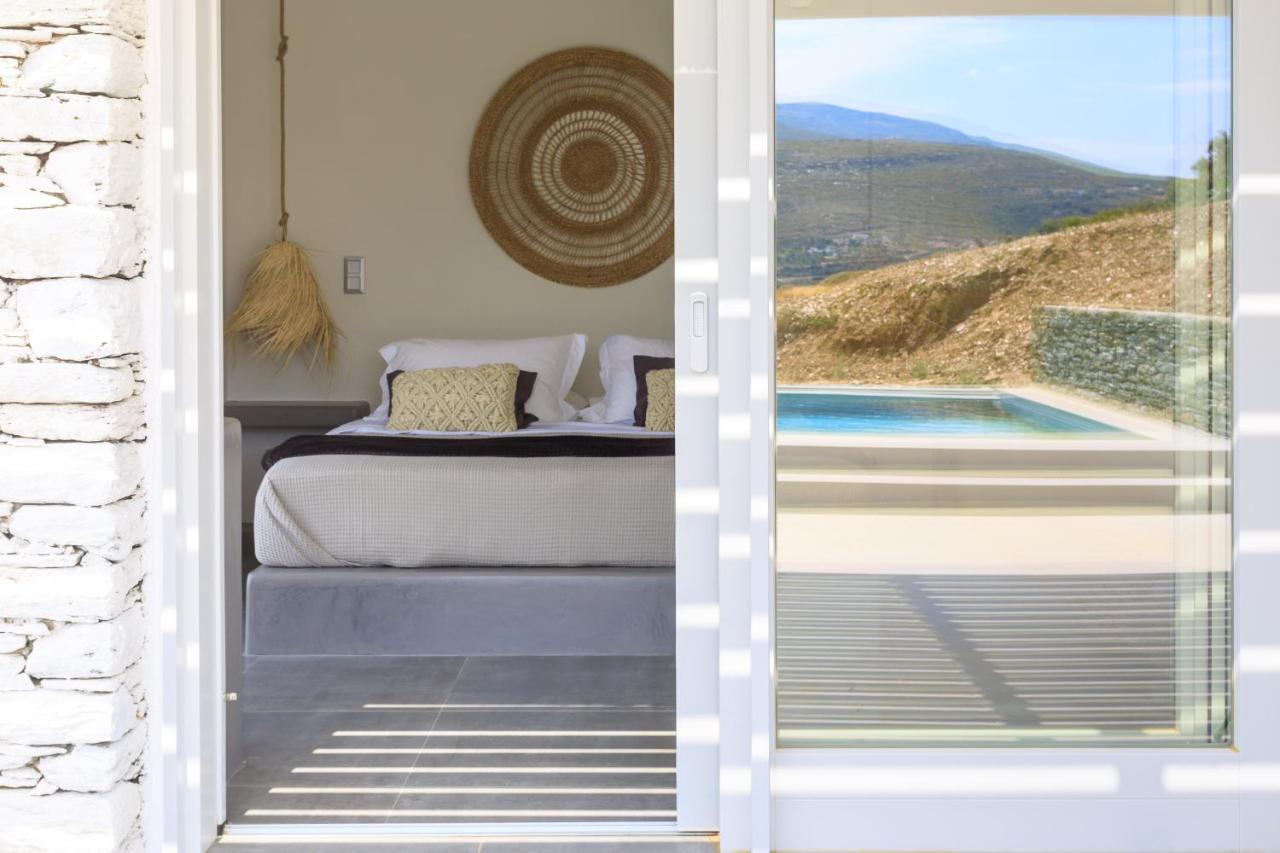 Iliades Luxury Boutique Suites Batsi  Exterior photo